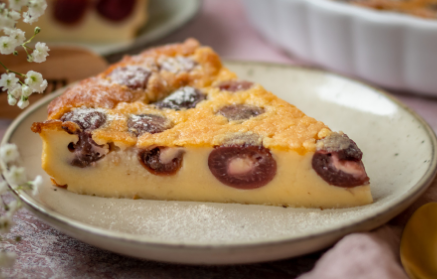 Rețetă Fitness: Clafoutis – Prăjitură franțuzească cu cireșe