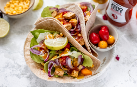 Rețetă Fitness: Tacos mexican cu tofu și legume